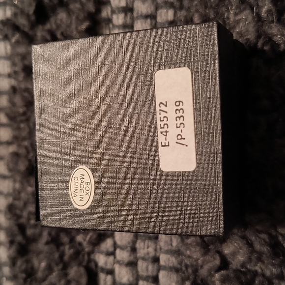 freshwater Pearl & Cubic Zirconia Jewelry Set In Sterling Silver - Picture 4 of 5